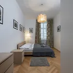 Appartement Upscale In Prime Location Near Sights
